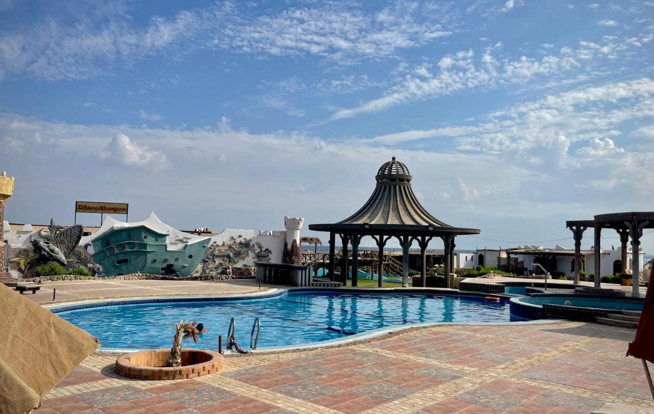 Black Prince Hotel ดาฮับ ภายนอก รูปภาพ